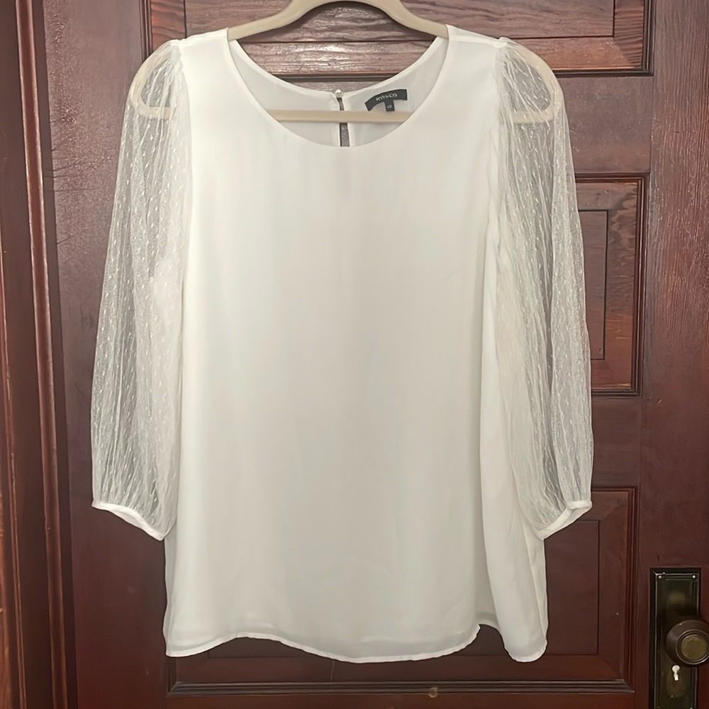 🤍RW&CO Blouse Size Large